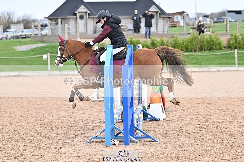 260220-100007-00502 - Cls 8-10 Clear Round and 60cm Club