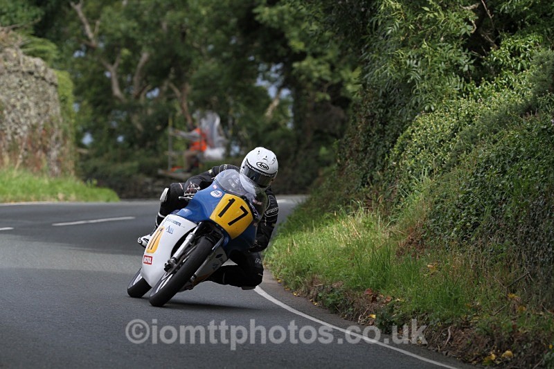 FOM_9399 - Bennetts 500cc Classic TT Race