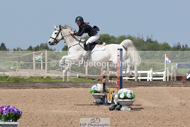 250503-121922-01022 - Cls 9 Pony Foxhunter and 1.10m Open