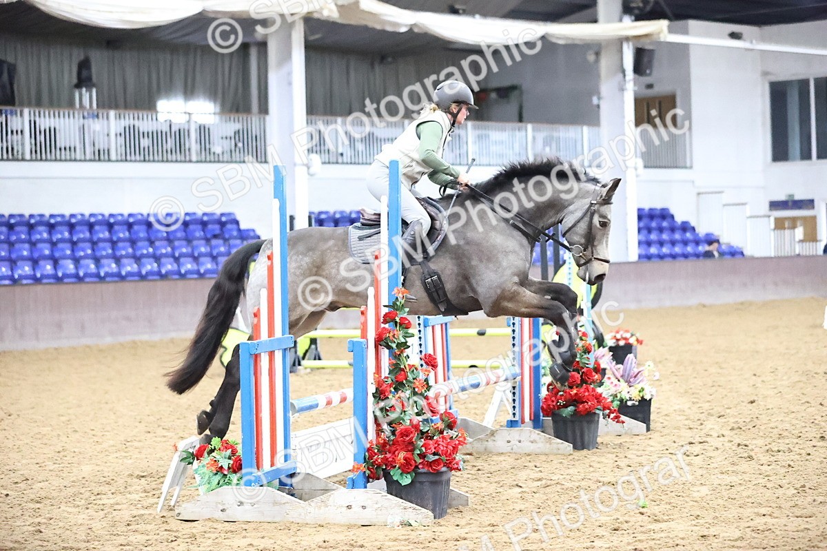 SBM_002311 - Class 8 - Clear Round 80cm