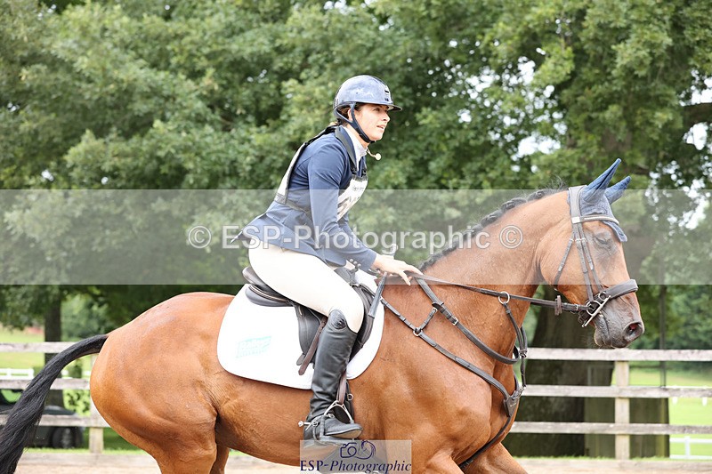 240804-141521-15752 - 658-Torie_Sleep-CLEVER