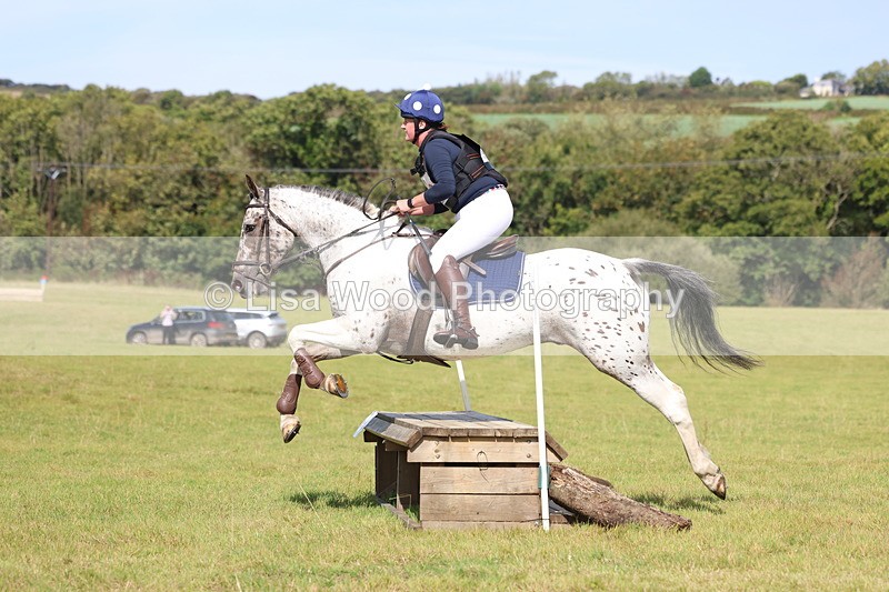 3E7A6643 - Class 1: Trebudannon Open: Pheasant Feeder