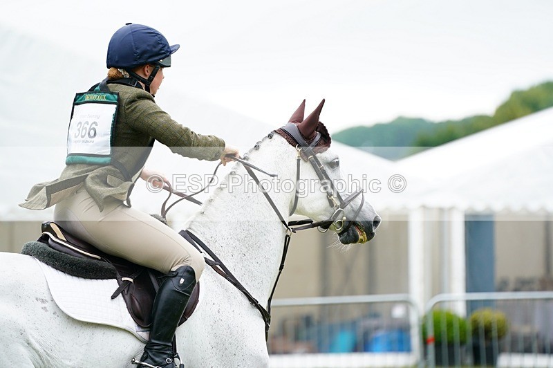 240630X-104504-5477 - 366-Raffaella_Cook-SILVER_DON