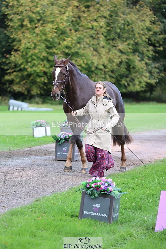 251026A-103603-23131 - F-433-Kathryn.Board