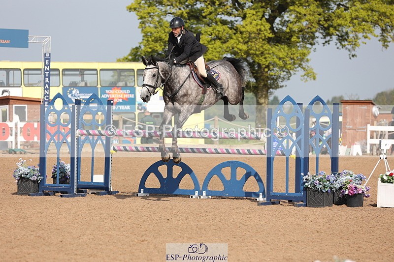 240511A-093447-11136 - Cls 32 Foxhunter