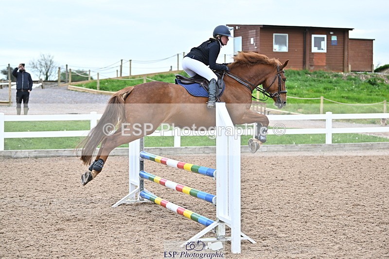 240514A-193042-00599 - 90cm