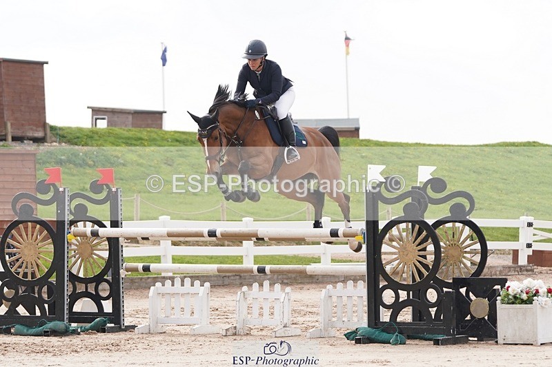 250425-095304-08387 - Cls 30 Young Horse 6yr old