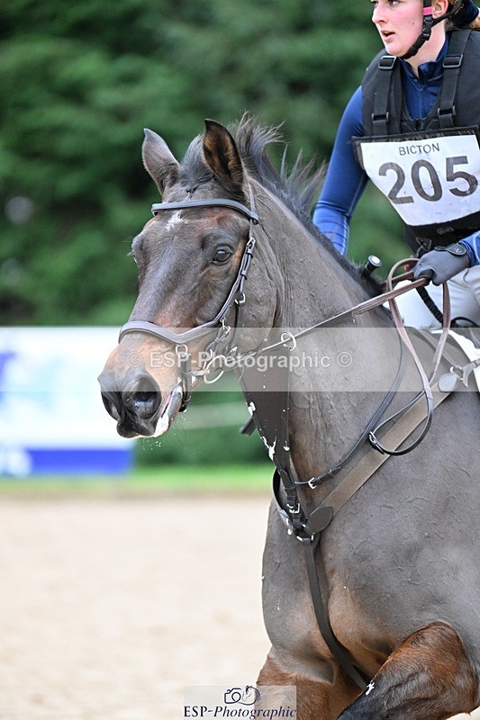 241116-132740-01581 - Cls 3 90-95cm