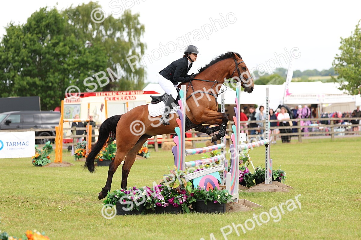 SBM_11769 - Class 205 - Tarmac Senior 1m Open