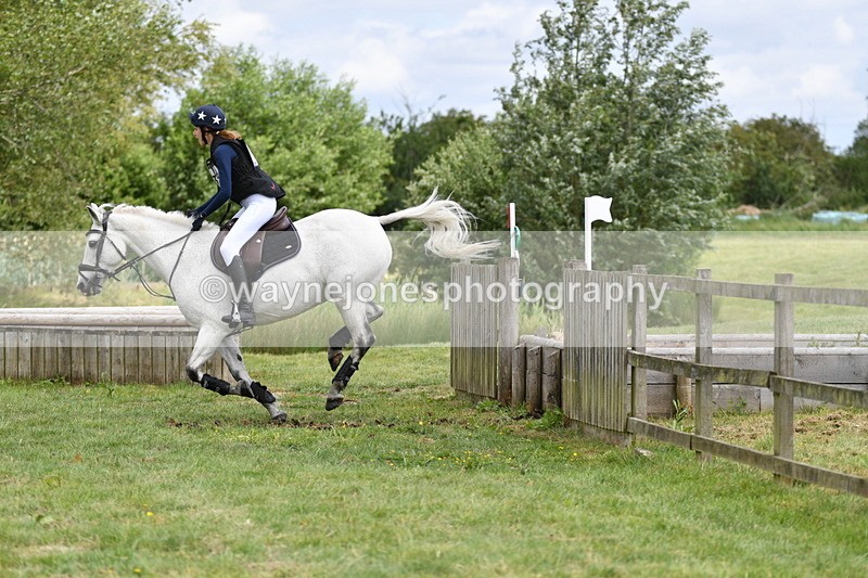 WJ5_3435 - Class 5 80cm Pairs