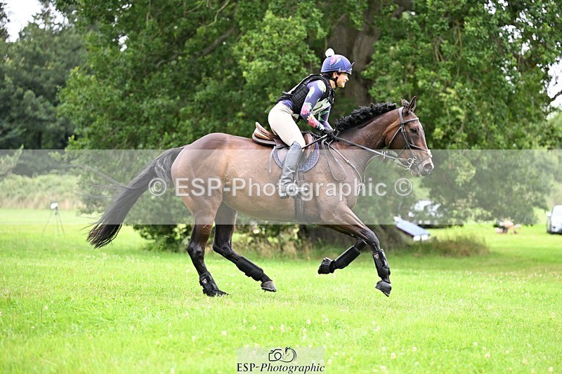 240803-113429-02958 - 109-Harriet_Parkes-JUST_HENNY