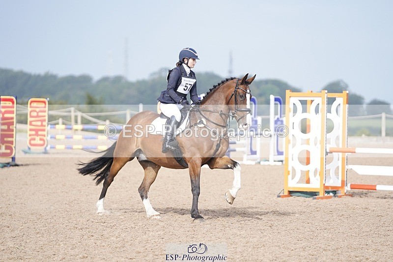 240831A-102108-00233 - 057-Bella.Balian-BEECHWOOD.JOEY