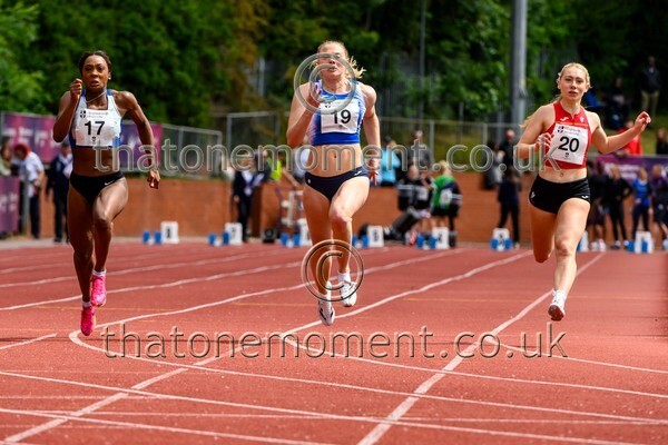 Lbro25-920522 - Set One