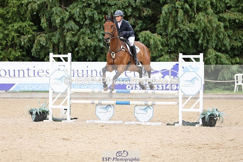 240711-152751-28933 - Cls 124 Foxhunter