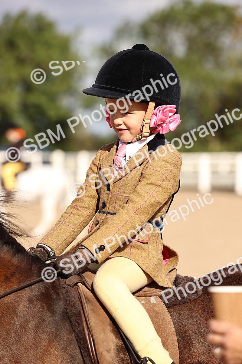 SBM_09050 - Class 403 - Grassroots Ridden - Junior