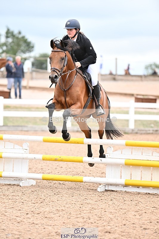 250820B-110010-00282 - Clear Round and Cls 1 British Novice and 90cm Open