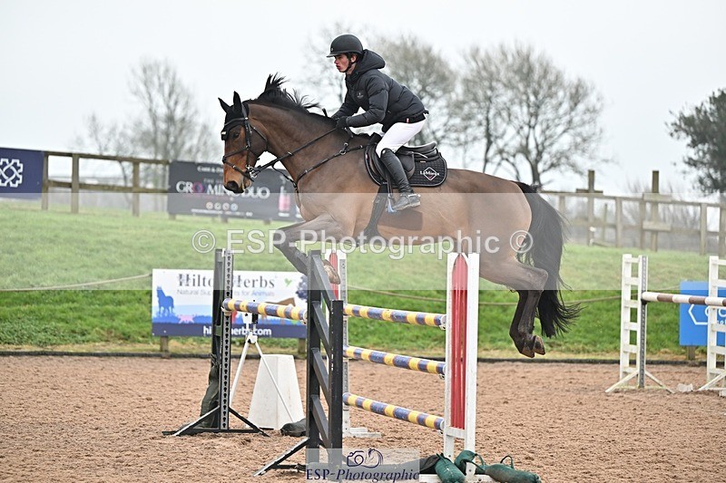 250122-143413-00668 - Cls 6 Foxhunter and 1.20m