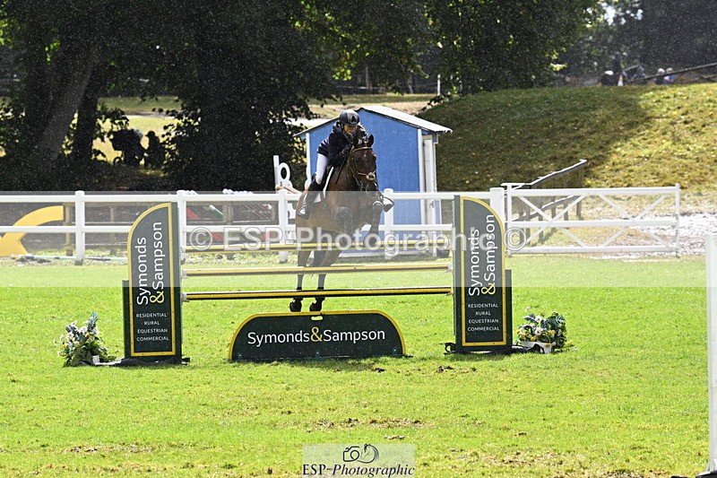 250831A-132754-10515 - Cls 37 Snr 1.35m Grand Prix