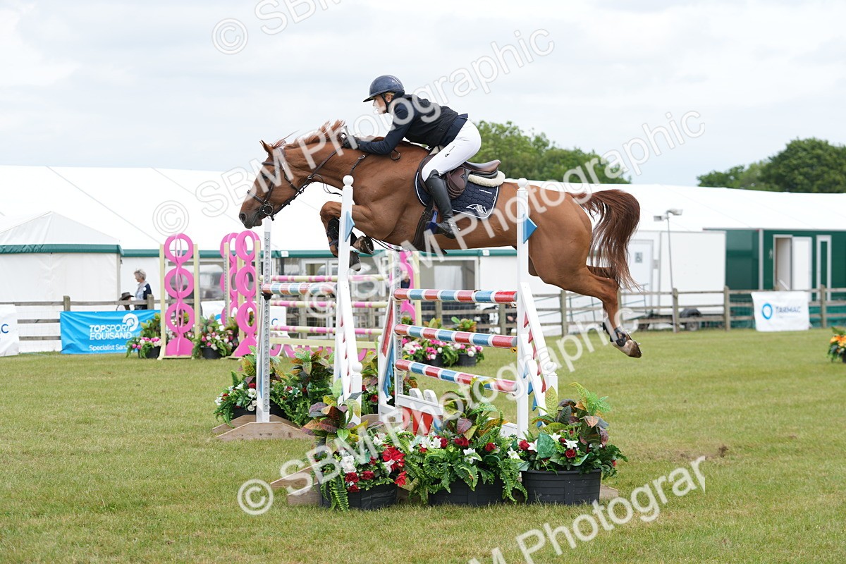 SBM_06627 - Class 202 - National 1.40m Open