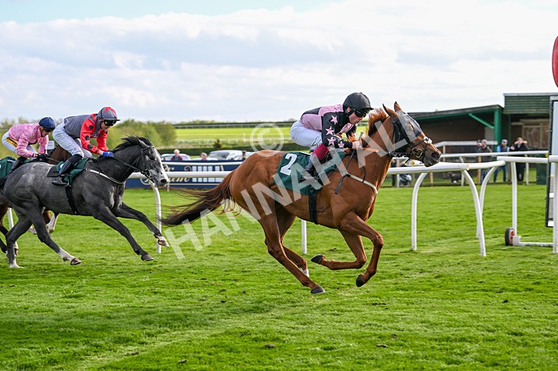 240424-Race 7-Fly Pass-8568 - Race 7