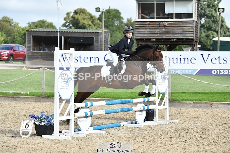 230820-100504-00133 - 70cm - Round 1