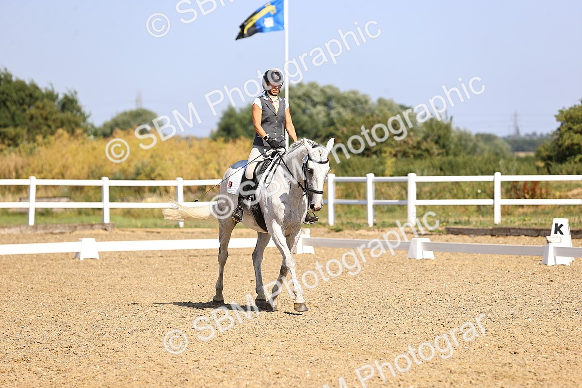 SBM_009289 - Novice 5 - 9.50-10.53