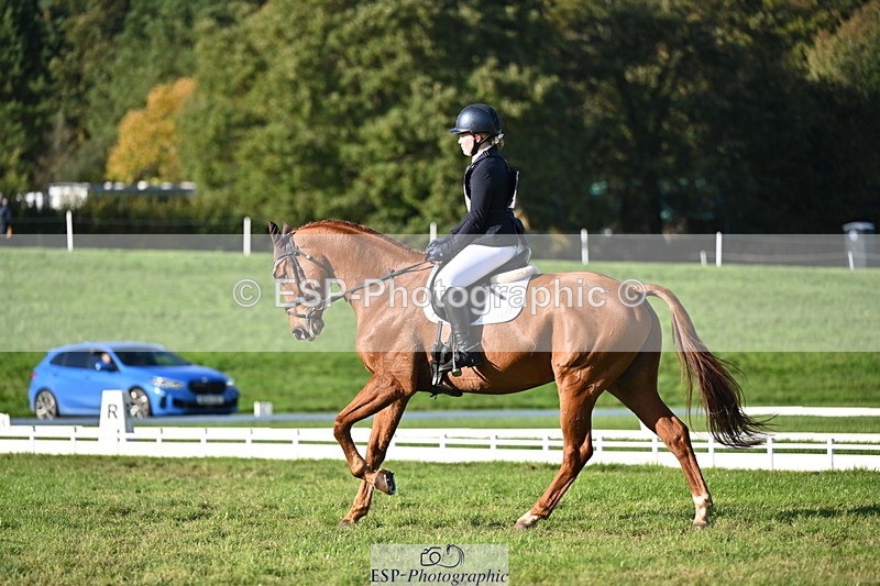 251024A-151734-14010 - E-396-Madeleine.Robertson