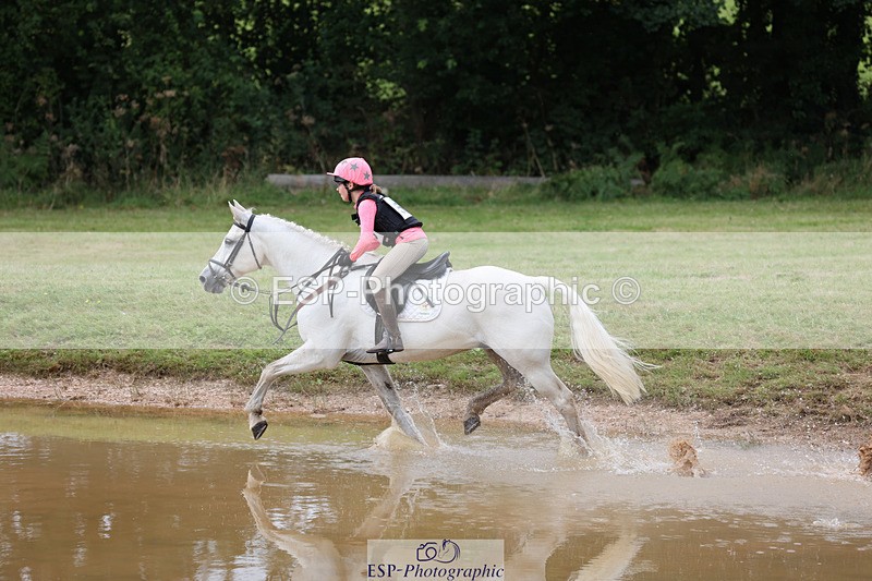 240825X-115652-32380 - 70cm XC 11.00 to 12.00