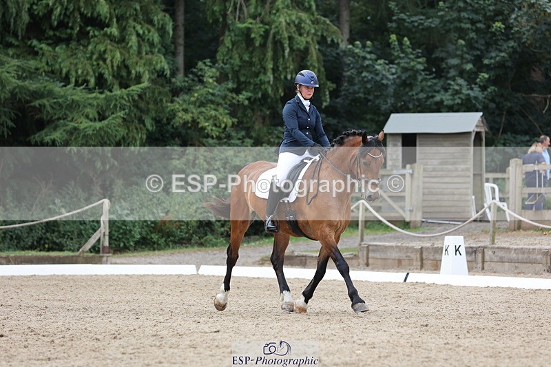 250718A-114322-00930 - 117-Alexandra.Northwood-Scurlagecastle.Gino