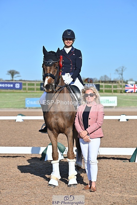 250405-153830-11811 - Cls 28 Young Riders Team