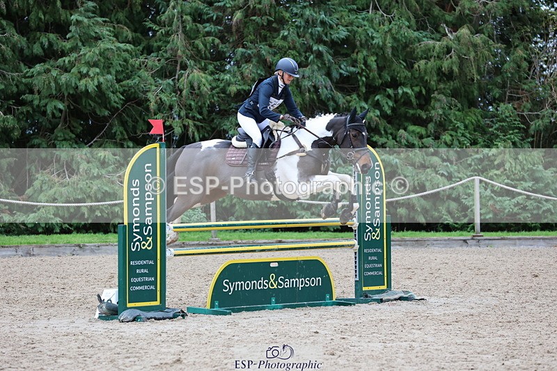 251026A-140407-26193 - G-552-Rachael.Whittaker