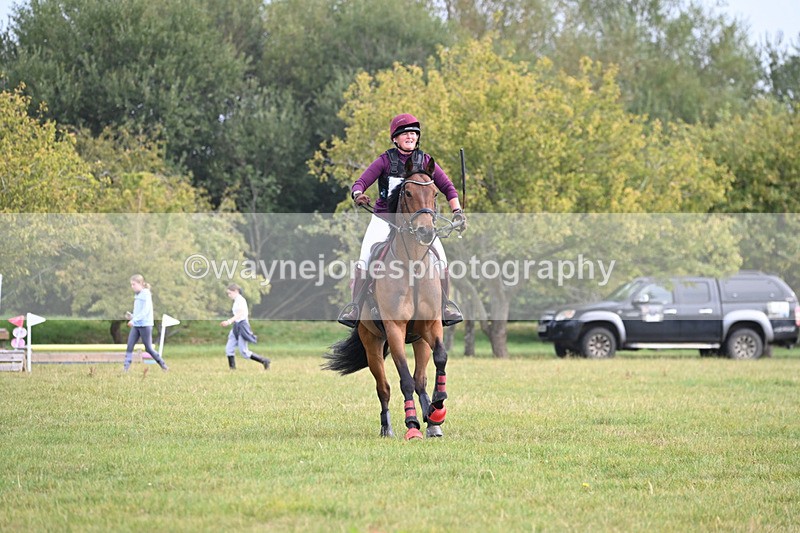 WJ6_9972 - 40cm XC Time 10:05 to 10:36