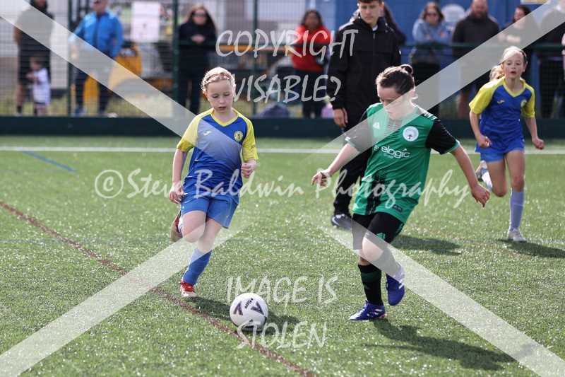 1DX30422 - Sat 13th U9 Girls