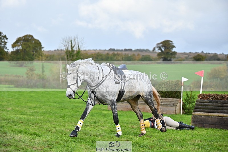 251025A-100253-16528 - D-330-Kathryn.Virjee