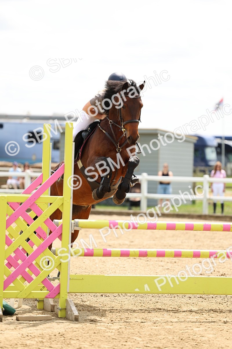 SBM_005083 - Class 18 - Senior 1.05m Open