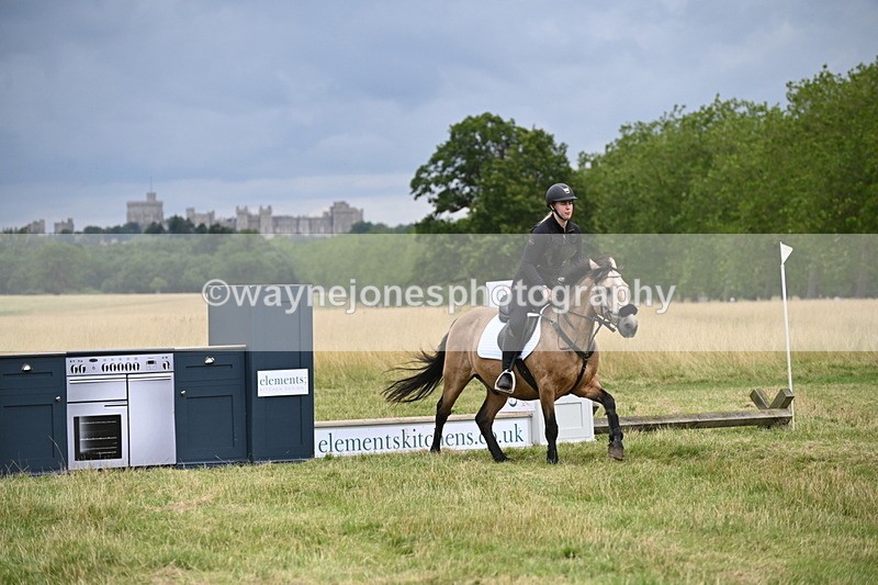 WJ6_2930 - Time at Jump 11:06 to 11:40