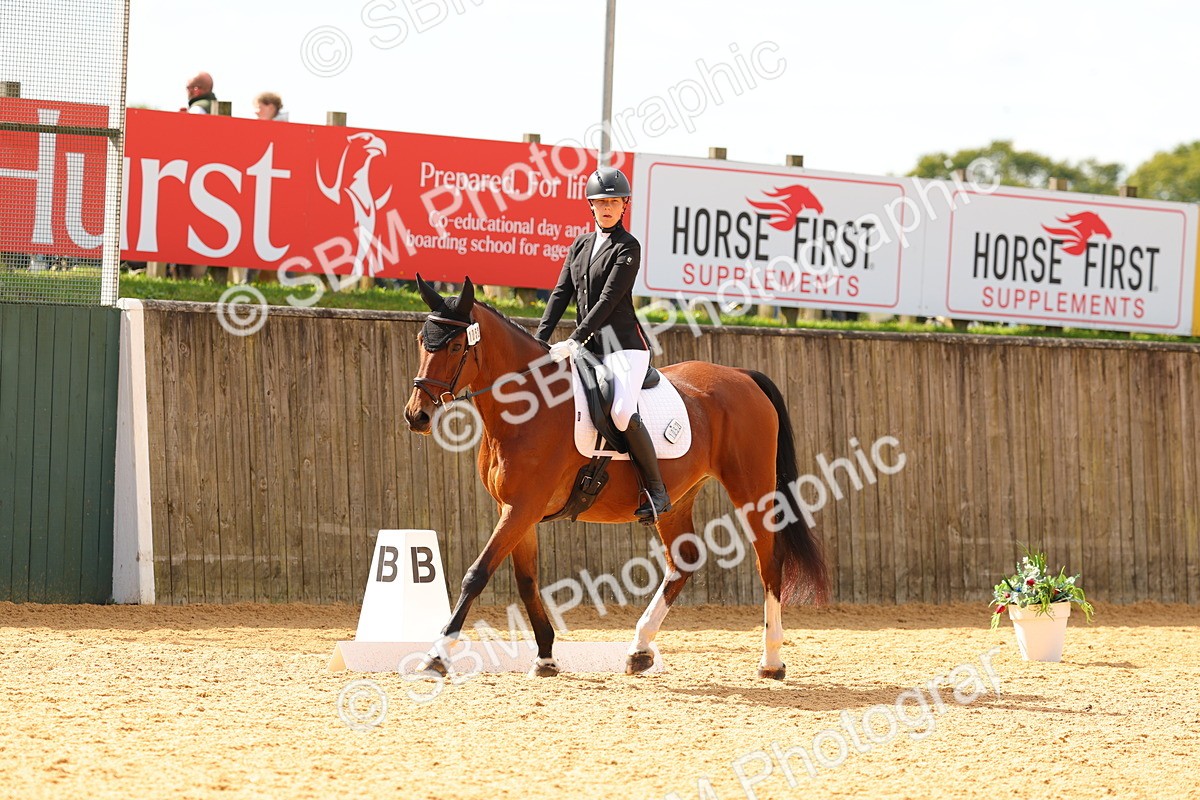 SBM_43780 - D6 - Small Tour Championship - Intro C