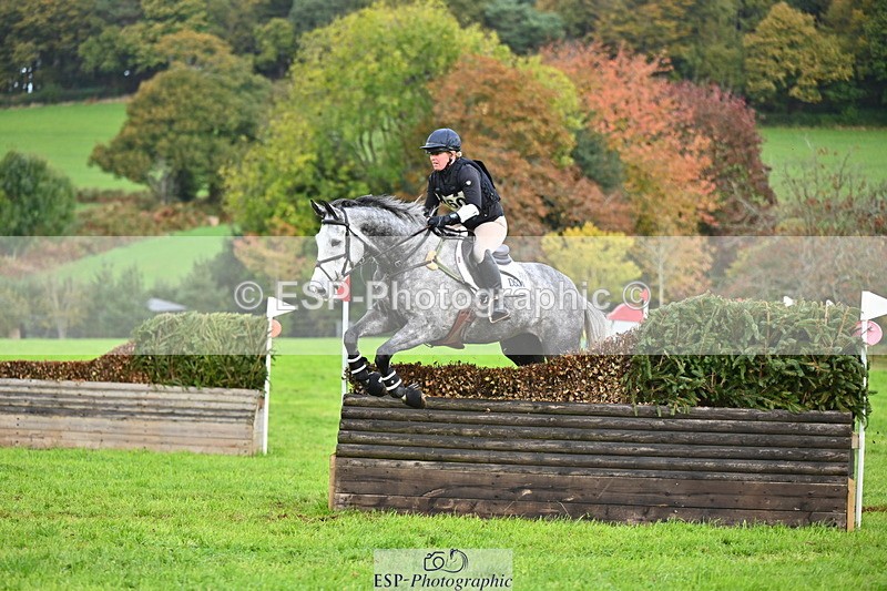 251025A-104854-16877 - D-360-Hannah.Norvill