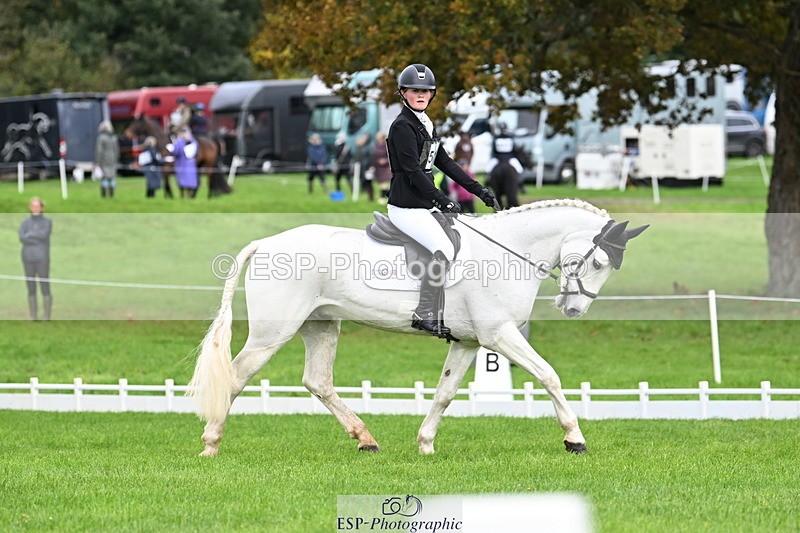 251023A-114223-03649 - G-515-Jessica.Saunders