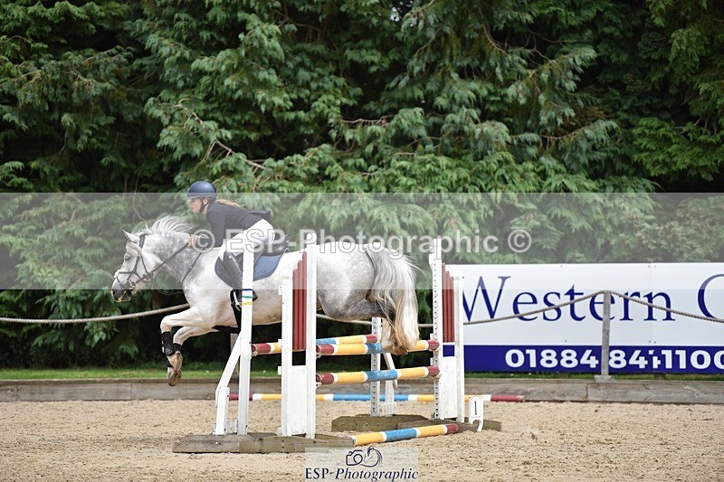 240802-135802-06316 - 90cm Round 2