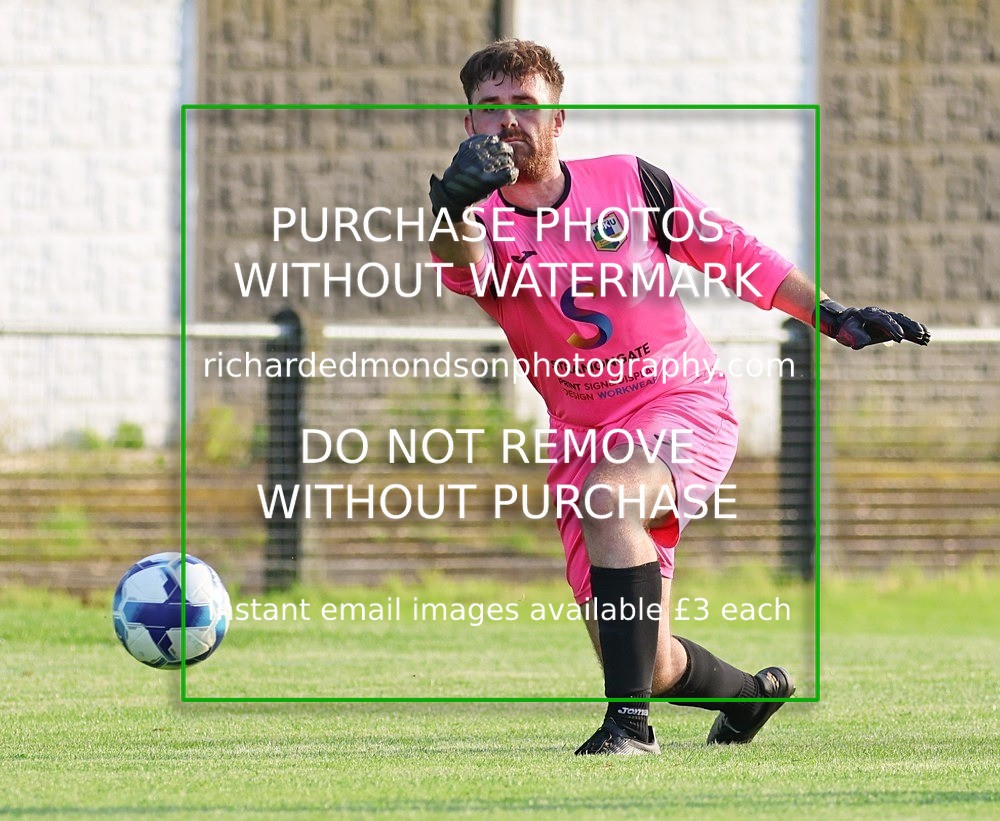 533A5296 - Kendal Town vs Kendal United