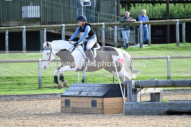 WJ7_5815 - Time 16:18 to 16:39