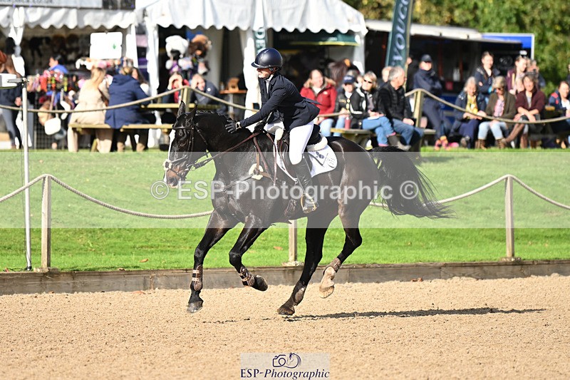 241025-123704-07661 - 215-Chloe.Livesey-SPORTSFIELD.LORD.LIVESEY