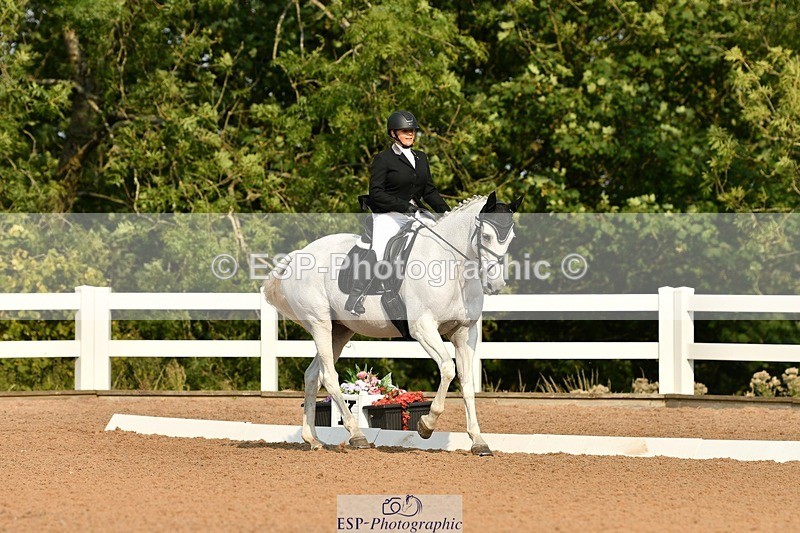 250817-095337-07649 - 179-Kate.WilliamsGhyllwood.April.Moment