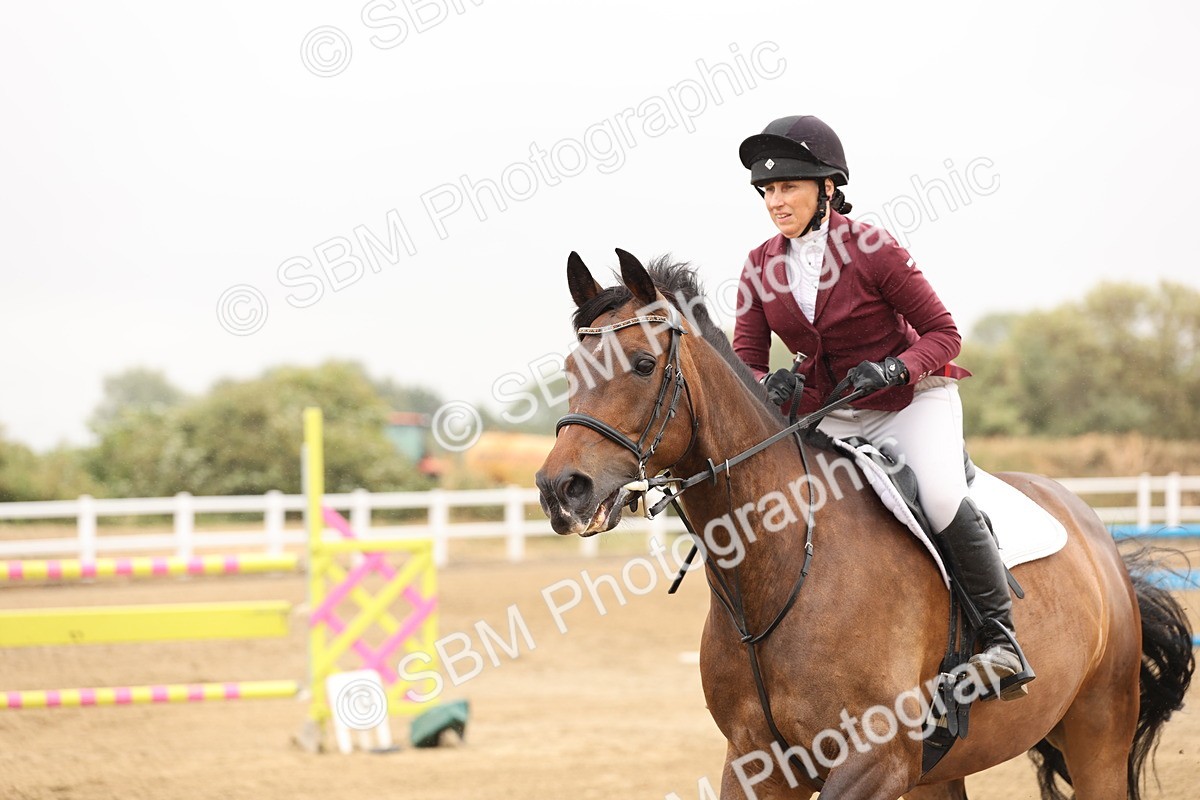 SBM_023967 - Class 6 - Senior Newcomers 1.10m