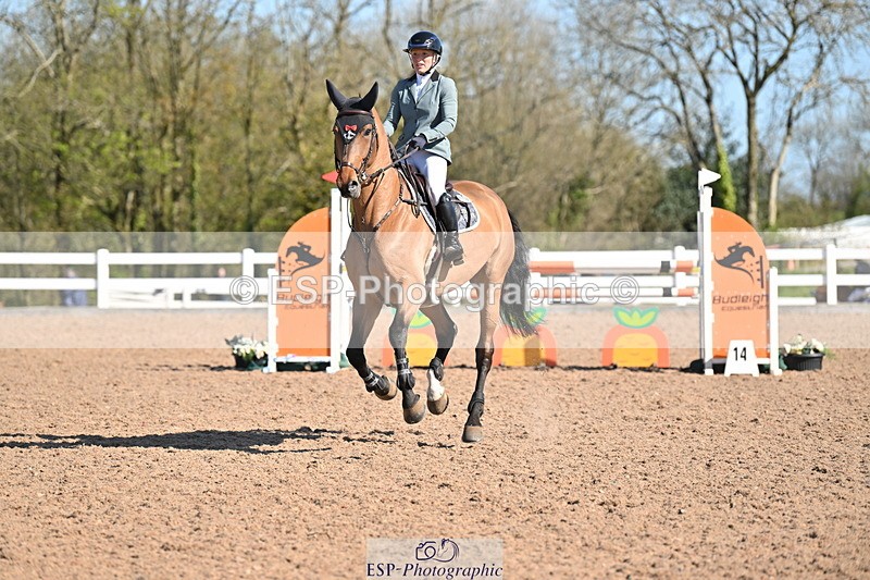 240420A-102310-10290 - Cls 19, 1 Star Silver Tour 1.20m