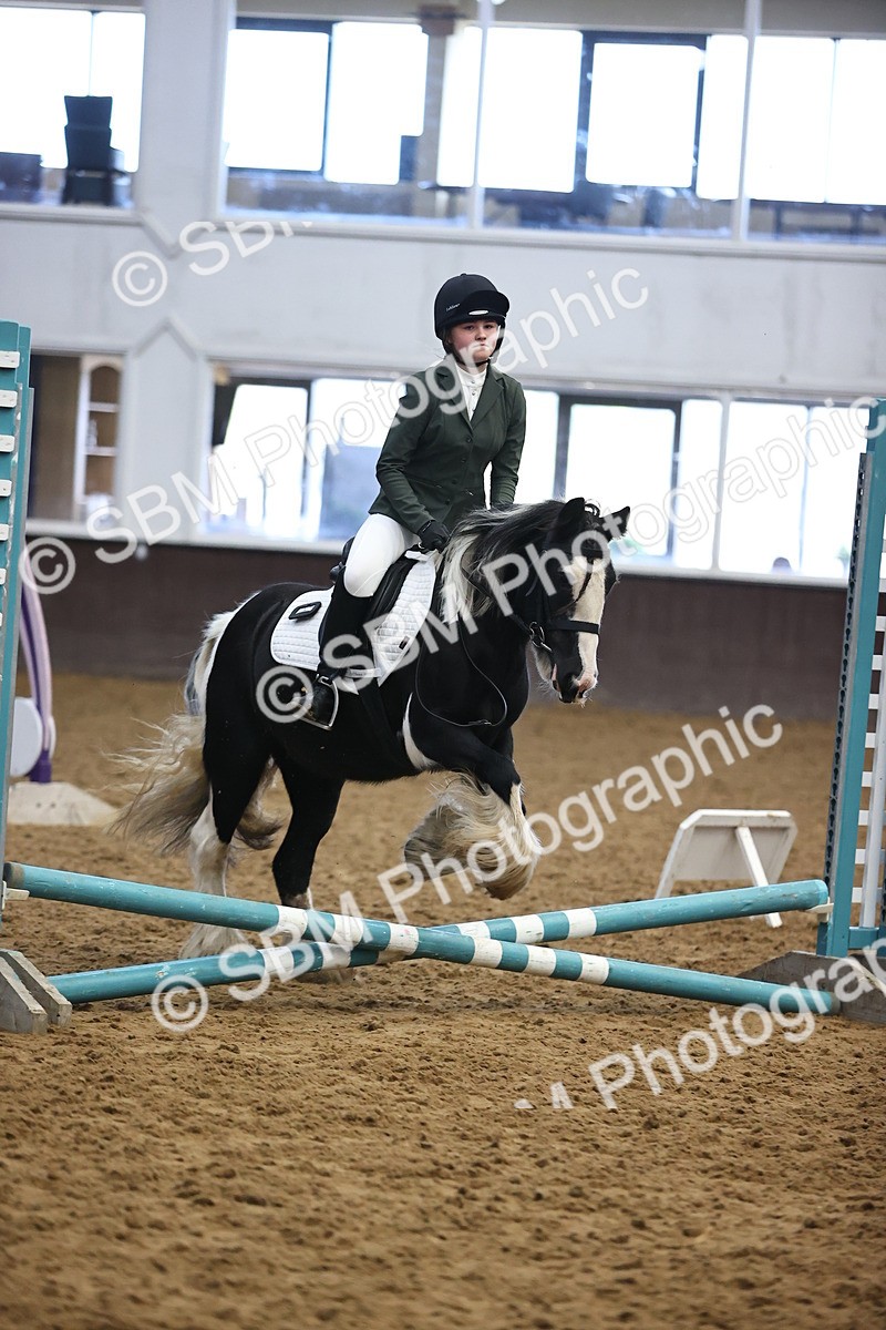 SBM_000215 - Class 2 - The Rug Lady 40cm Area 12 Championship Qualifier