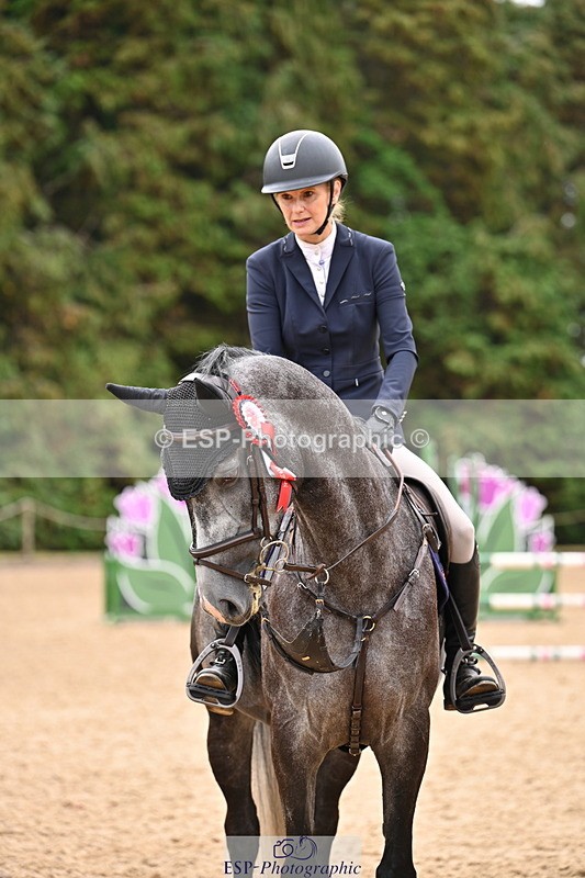 250817A-111101-04035 - Cls 16 Snr British Novice