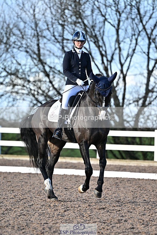 241214-135803-02677 - 124-isobel.goodwin-Milano.van.hof.olympia