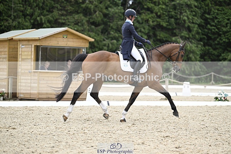 240523-164237-05502 - 446-SOMMERSBY-Jenny_Caras